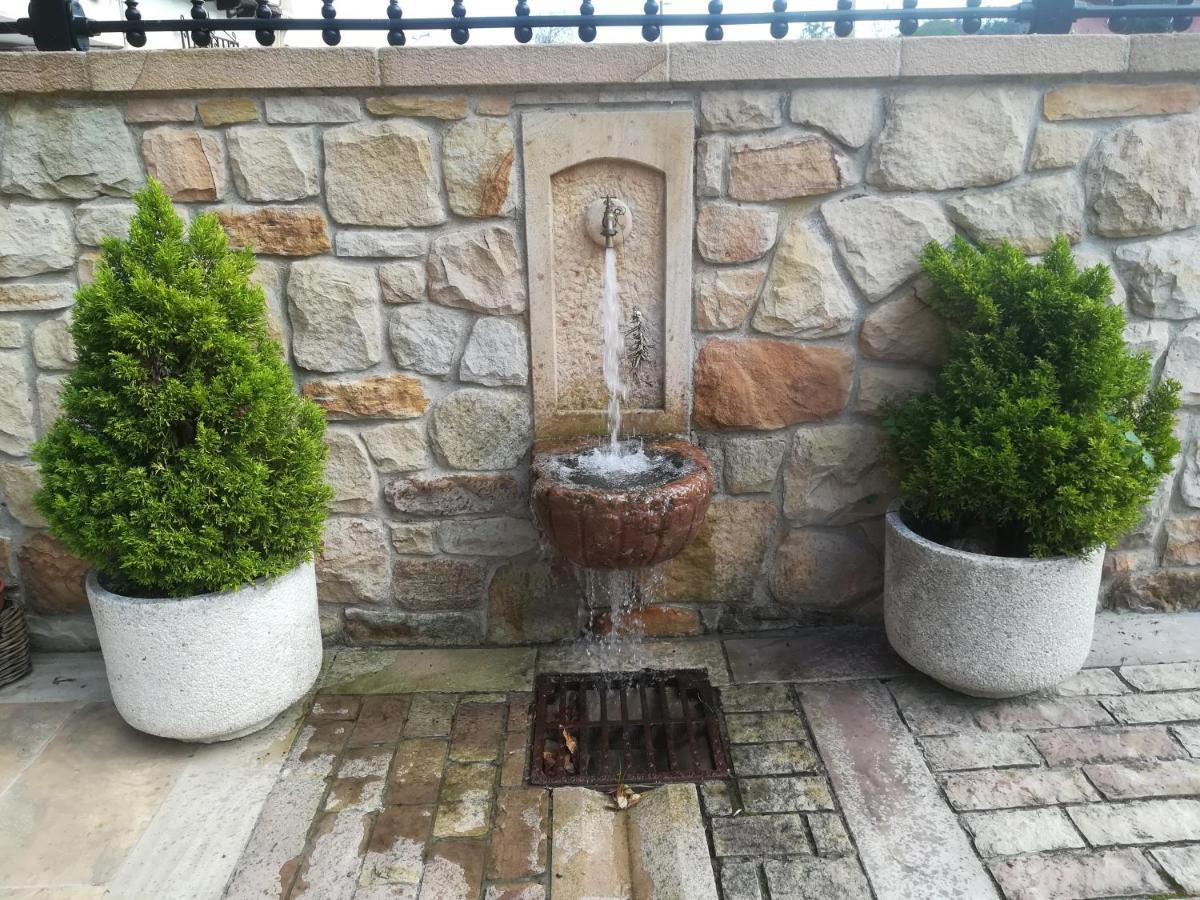 La Chimenea Cantabra Orena Exterior photo