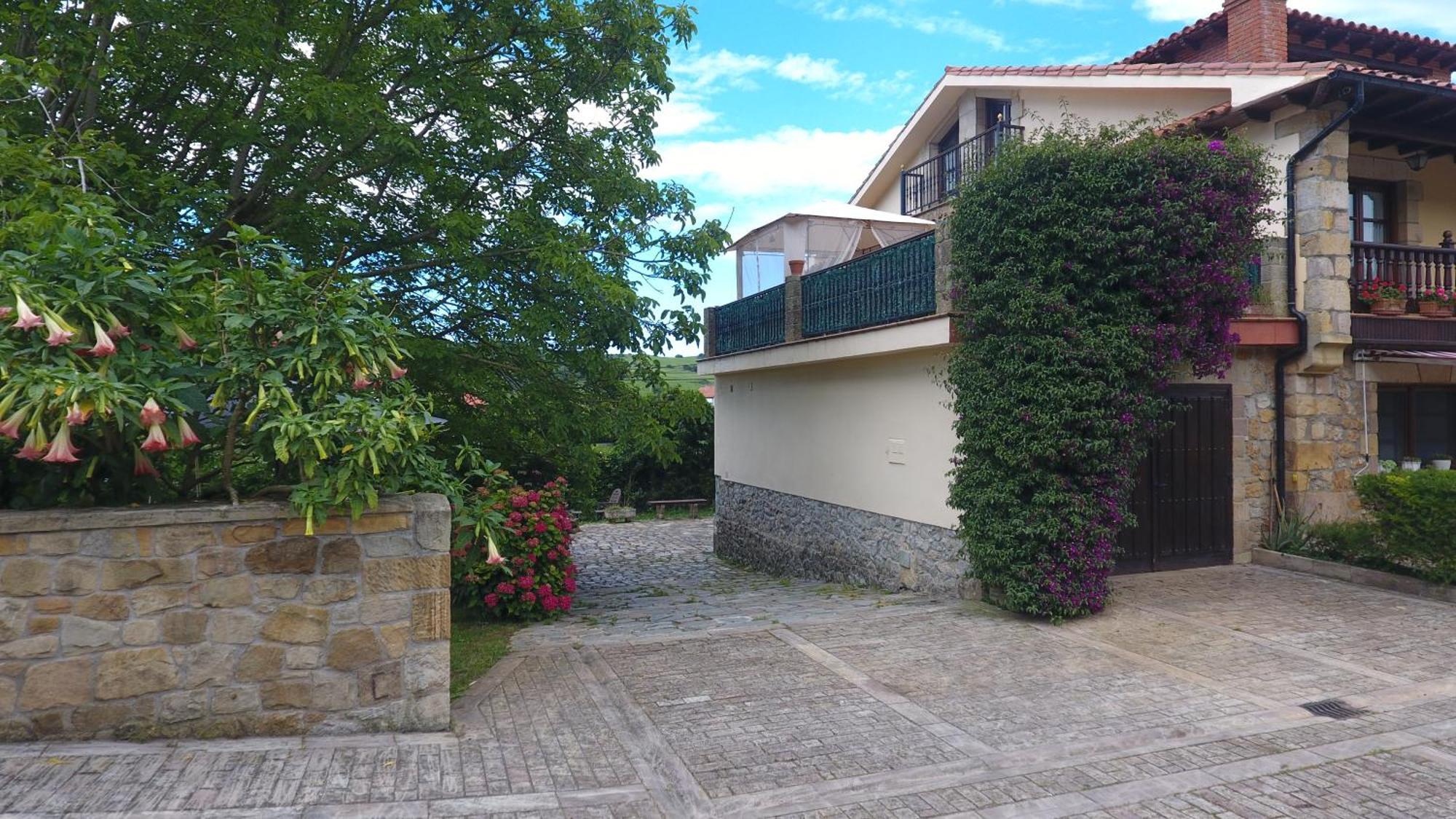 La Chimenea Cantabra Orena Exterior photo